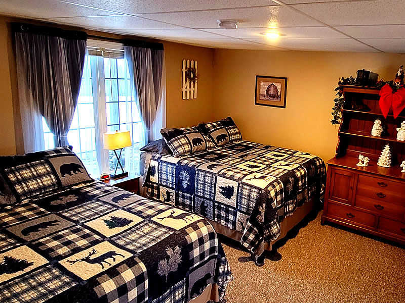 Bear Rock Suites - Colebrook NH Lodging - Accommodations